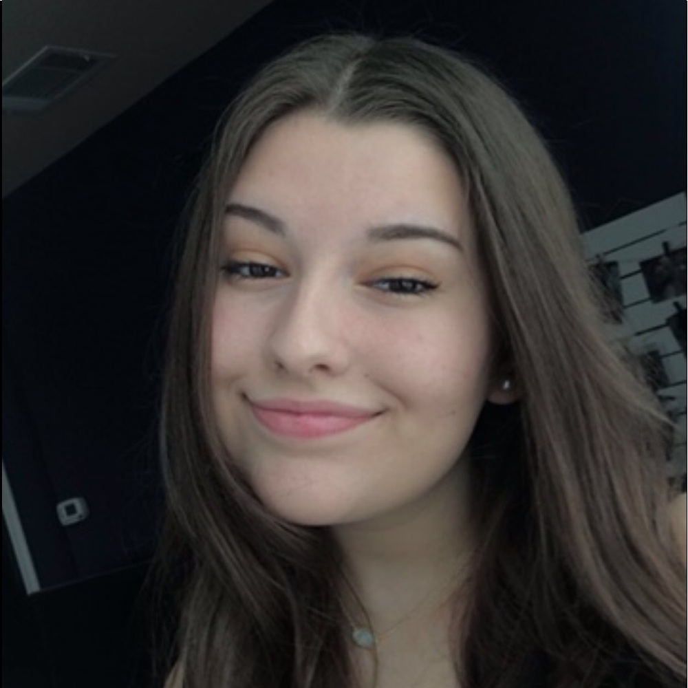 Meet your Posher, Ava